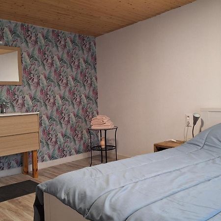 Gite Kauffeld Olliergues Esterno foto